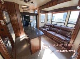Used 2015 Keystone Fuzion Chrome 331 for sale in Colton CA
